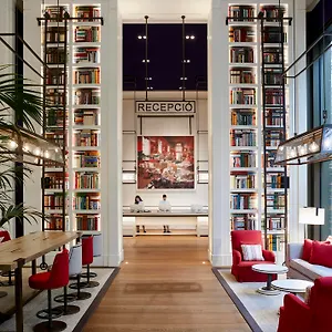 Hotel Seventy